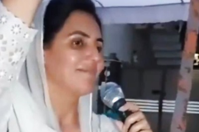 Punjab Congress Chief's Wife Compares Party Symbol To Guru Nanak's Hand; AAP, SAD, BJP React