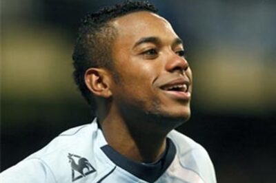 Robinho joins Santos on loan from Man City
