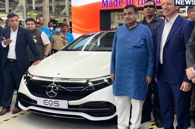 Mercedes-Benz EQS 580 Electric Sedan Launched in India, Gets Highest EV Range of 857 Km