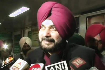 Sidhu's Next Move Unclear After Resignation from Punjab Cabinet, Cong Leaders Hope He will Remain in Party