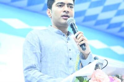 Stung by Arrests of Big Guns, TMC Opts for Internal 'Swachhata Abhiyan' to Get 'Clean' Faces in Top Posts