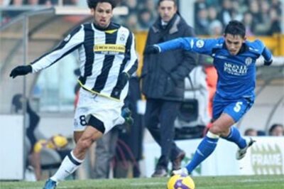 Dead-ball Del Piero sees off Siena