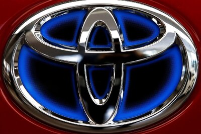 Toyota to Launch Car Hardware, Software Update Service in Japan