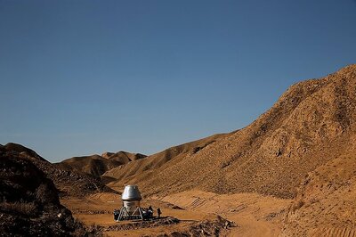 Questions to Heaven: China Scheduled to Launch Independent Mars Mission Today