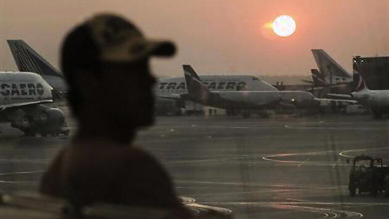 Russia increasingly impatient over Snowden's stay at Moscow airport