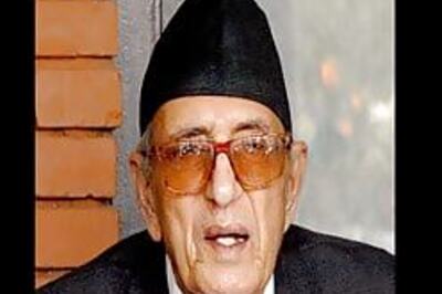 Drop arms, join Govt: Nepal rebels told