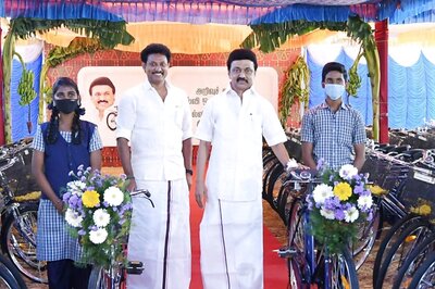 ‘Don’t Think You are the Only Wise Party…’: SC Rap for DMK While Hearing Freebies Case