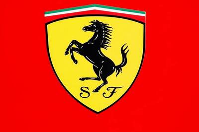 Ferrari to Enter NFT Market, Signs Deal With Tech Firm Velas