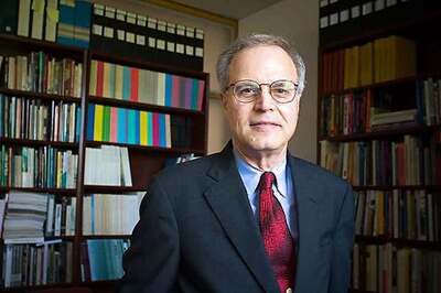 Harvard Professor Jorge Dominguez Resigns After Allegations of Sexual Harassment