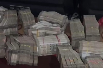 Bengal: 3 Jharkhand Congress MLAs Held With Huge Amount of Cash in Car