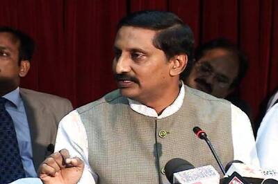 Andhra Pradesh: Centre must address issues before bifurcation, says Reddy