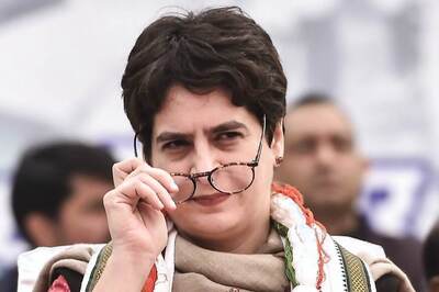 Priyanka Gandhi Calls for 'Transparency and Right Treatment' to Stop Covid-19 Spread in Agra