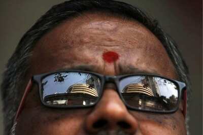 Sensex, Nifty Continue Record Run in Opening Session; HDFC, Bajaj Auto Top Gainers