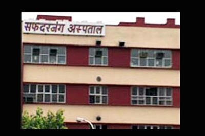 Delhi: Minor fire breaks out at Safdarjung Hospital