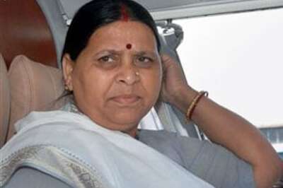 Rabri makes abusive remarks against Nitish again