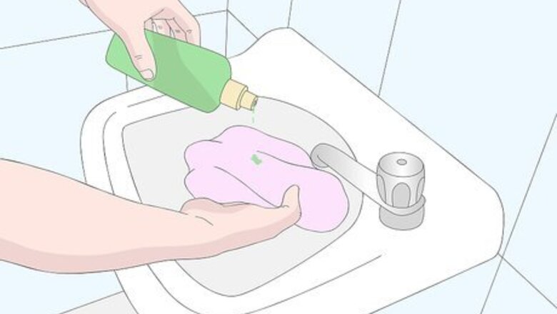 How to Clean Filas