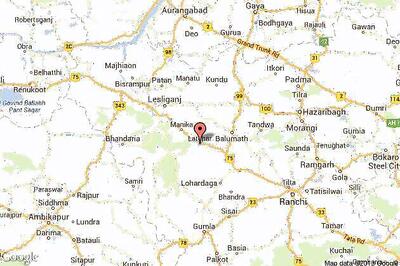 Maoists trigger series of explosions in Latehar before polling
