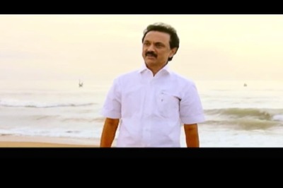 Girl waves liquor bottle at MK Stalin, seeks prohibition