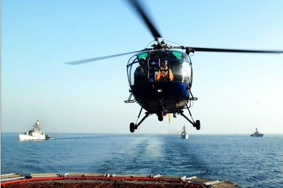 Indian Navy Chopper Makes Emergency Landing in Goa