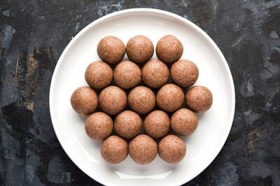 Indulge Guilt-Free: #FestiveCooking for Healthy Diwali Sweets