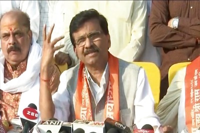 'Next 24 Hours': As Clock Ticks for Maharashtra Polls, Shiv Sena-BJP Rack Brains Over Seat-Sharing Formula
