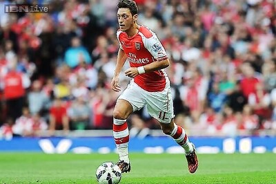 Wenger confirms Ozil out for at least six weeks