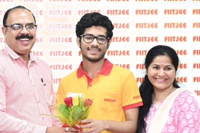 JEE Main Topper Says Engineering Not a Safe Career Option, Aims at Joining Civil Services