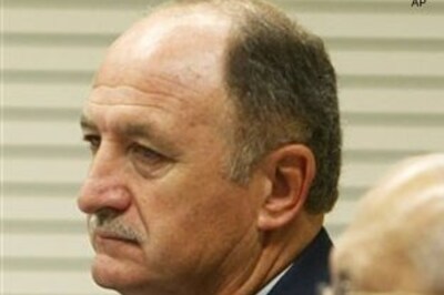 Dunga defends sacked Chelsea coach Scolari