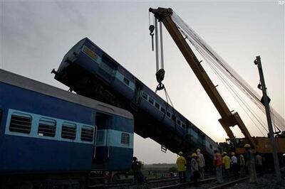 No night running of trains in Naxals areas