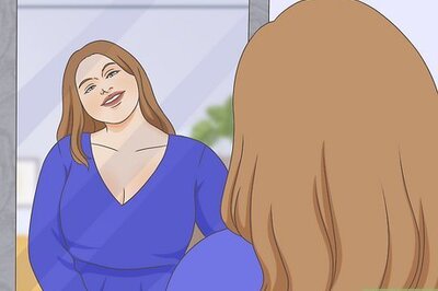 How to Be the Hottest Girl in the Room: 24 Powerful Tricks