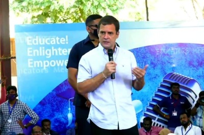 Rahul Gandhi Slams Central Govt for Inaction, Says Full Lockdown Only Option