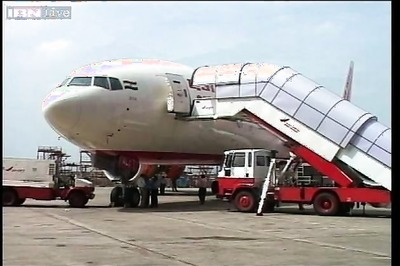 3 Air India planes on standby for evacuation of Indians in Iraq, Sushma meets envoys