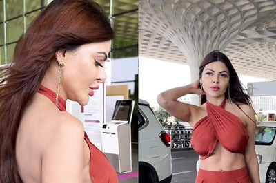 Sherlyn Chopra Risks MAJOR Oops Moment as She Twirls For Paparazzi at Airport; Watch