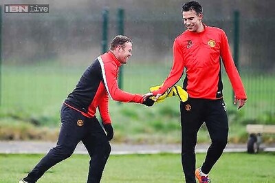 Wayne Rooney, Robin van Persie may heap more misery on Southampton