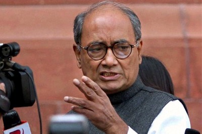 Hawala Scam: Digvijaya Hits Back at BJP with 2013 Income Tax Report