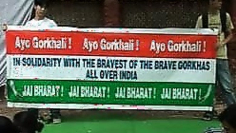 Gorkha group in Delhi, suspends Darjeeling bandh