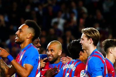 La Liga: Barcelona Win against Celta Vigo Overshadowed by Ronald Araujo Injury