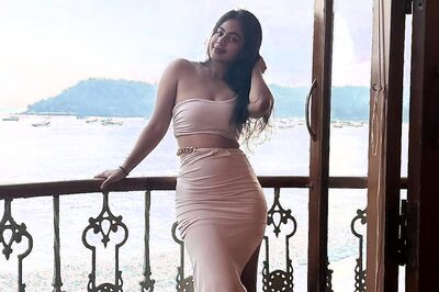 Arjun Sarja’s Daughter Anjana's Monochrome Set Looks Cool For The Summer