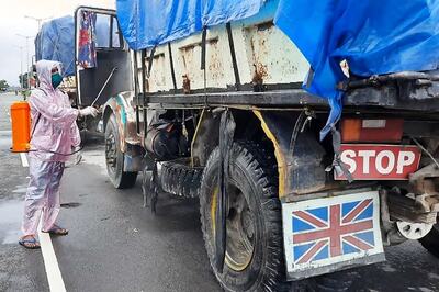 Bangladeshi Traders Seek Permission From India to Resume Exports