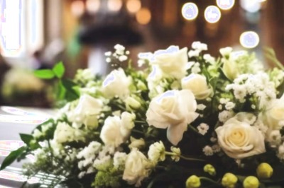 Woman, Attending Funeral Over Zoom, Accidentally Livestreams Herself Showering