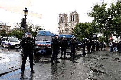 Notre Dame Cathedral: Man Shouted 'This is For Syria' Before Attacking Police