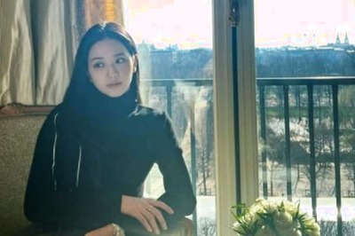 BLACKPINK: Jisoo's Fan Threatens to Shave Eyebrows if She Doesn't Reply, Singer Has Hilarious Comeback