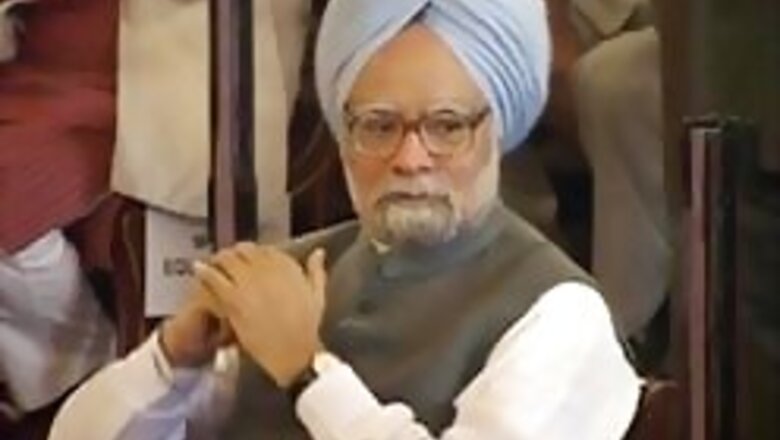 PM talks nuclear disarmament, silent on N-deal