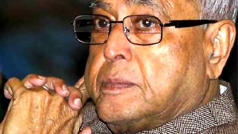 Protectionism will hurt both US, India: Pranab