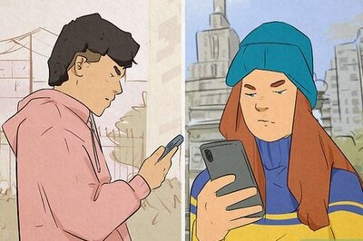 What Does the ???? Middle Finger Emoji Mean?