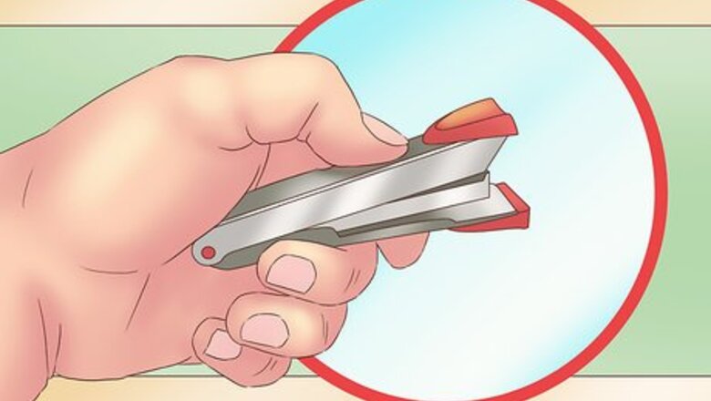 How to Open a Swingline Stapler