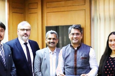 FIFA-AFC Delegation Meets With SAI, AIFF, State Associations
