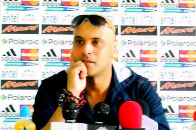 Azeem Azam's agent in talks with Al Sadd and Al Nasr