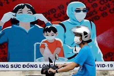 Vietnam PM says early Aug 'decisive time' to avert large-scale virus spread