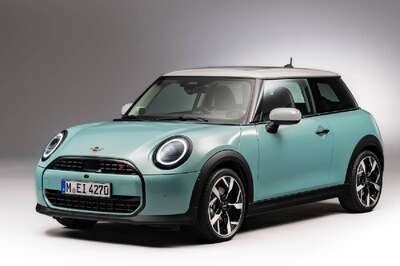 Fourth-Gen Mini Cooper Petrol Is The Last ICE Car, Here's Why